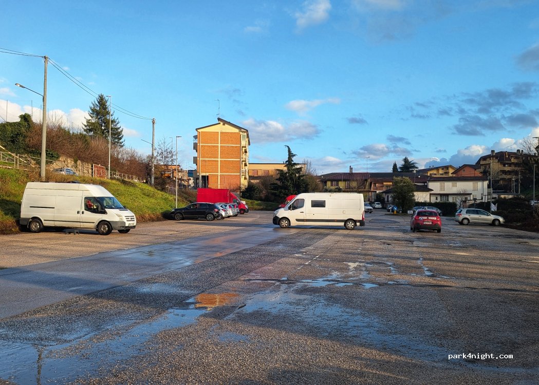 (03023) Ceccano - 127 Via Giacomo Matteotti — foto 4
