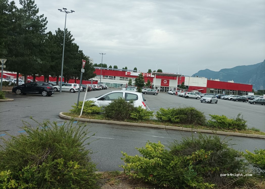 (38600) Fontaine - 106 Boulevard Paul Langevin — foto