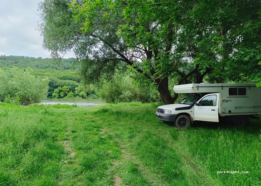 () Stroieşti - Unnamed Road — foto 5