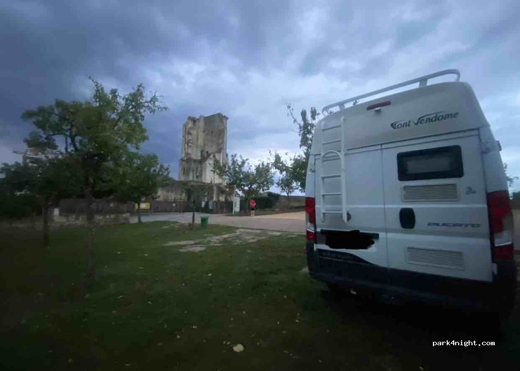 (37350) Le Grand-Pressigny - 1B Rue du Collège — foto 4