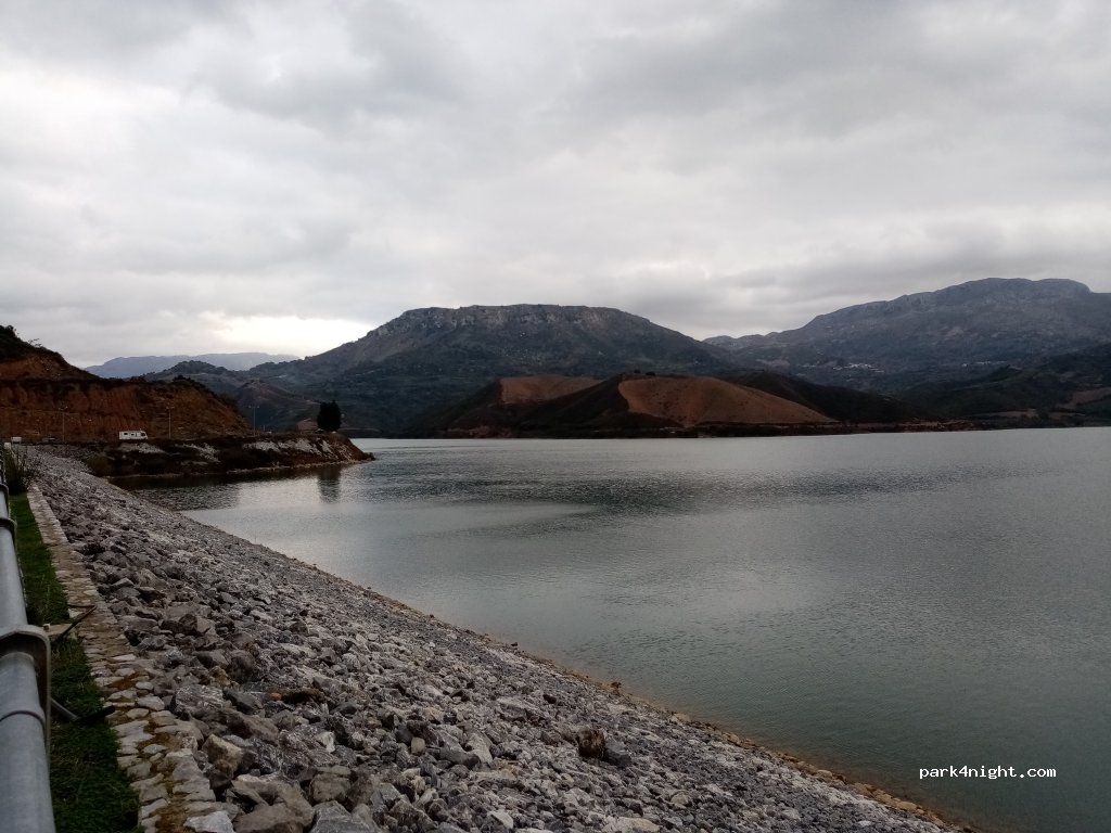 (740 61) Sivritos - Unnamed Road — foto 3