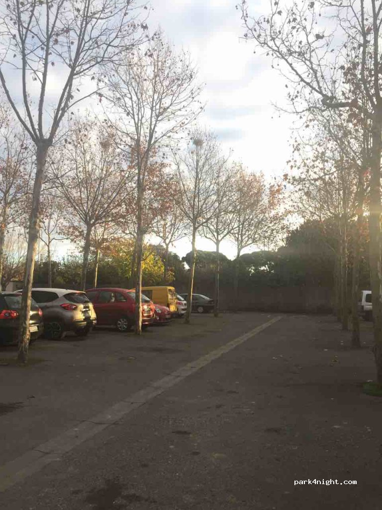 (11700) Capendu - 1 Avenue de la République — foto 2