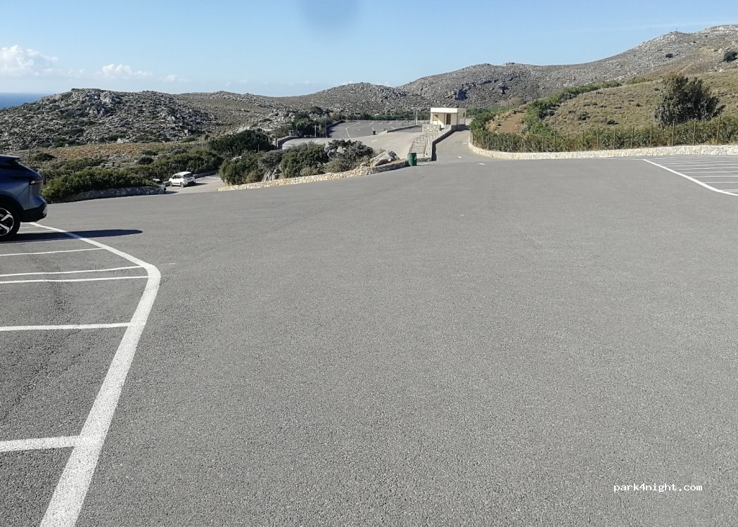(740 60) Finikas - Unnamed Road — foto 3