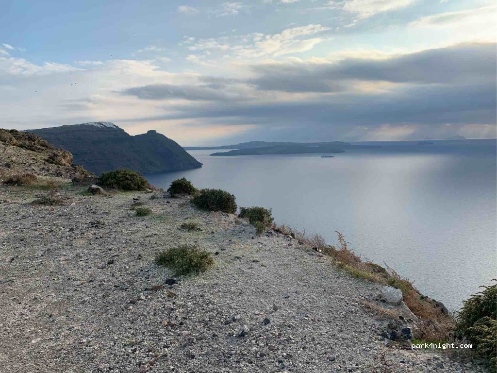 (847 00) Thira - Eparchiaki Odos Firon-Ias — foto