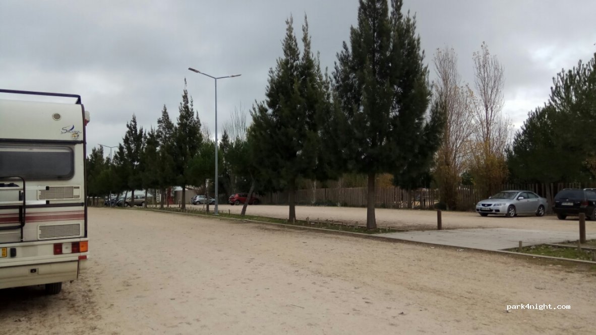 (2625-157) Póvoa de Santa Iria - 52 Rua Afonso de Albuquerque — foto