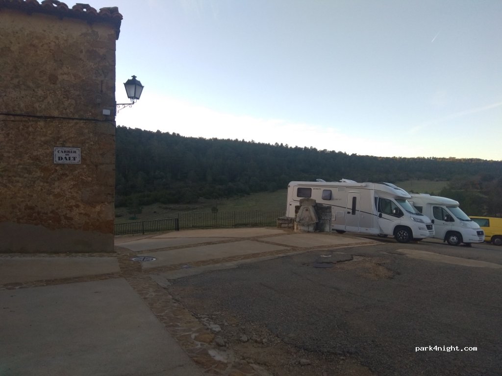 (12599) Fredes - Carrer Major — foto
