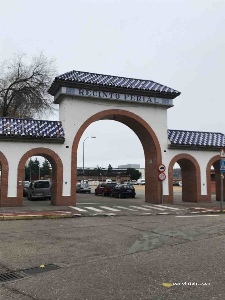 (45600) Talavera de la Reina - Calle Recinto Ferial — foto 3