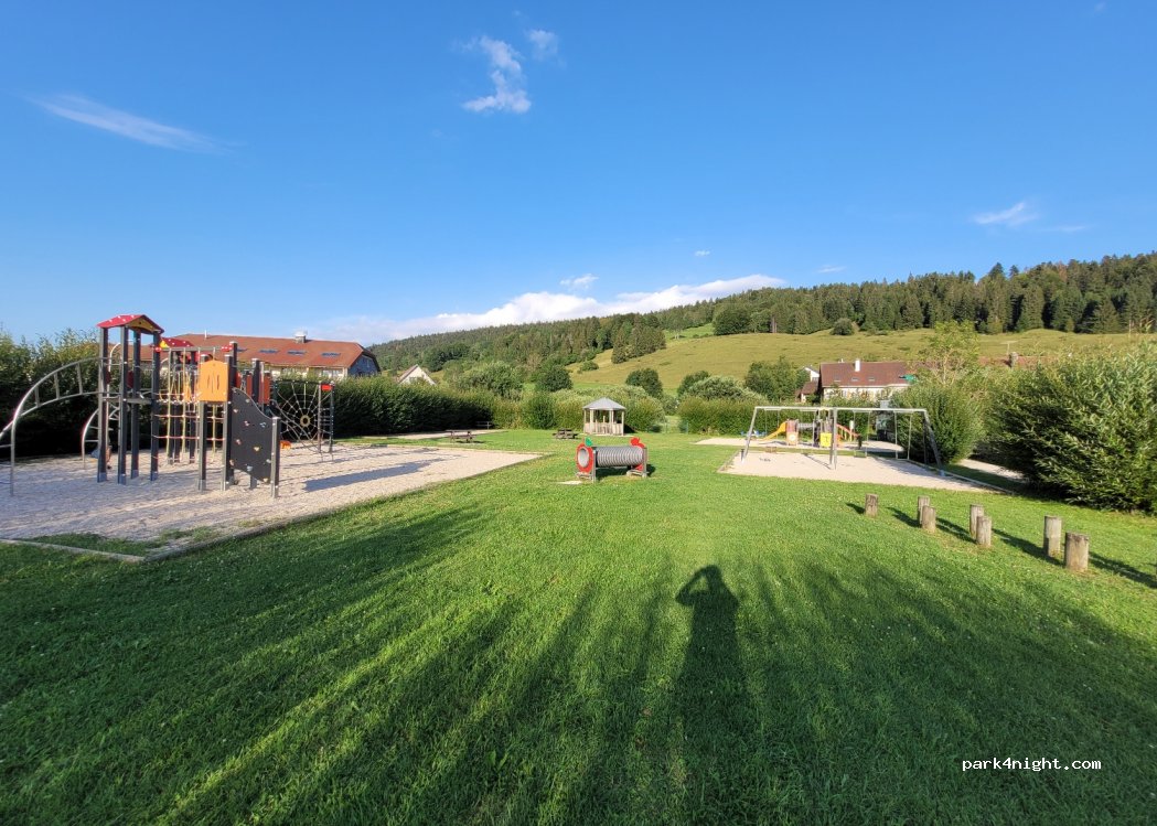 (39150) Grande-Rivière, Jura - 13 Hameau de l'Abbaye — foto 2
