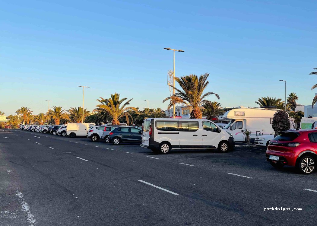 (35508) Costa Teguise - Av. del Jablillo — foto 2