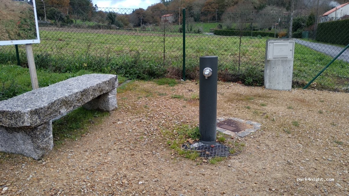 (15839) Negreira - 24 Calle del Puente Maceira — foto 2