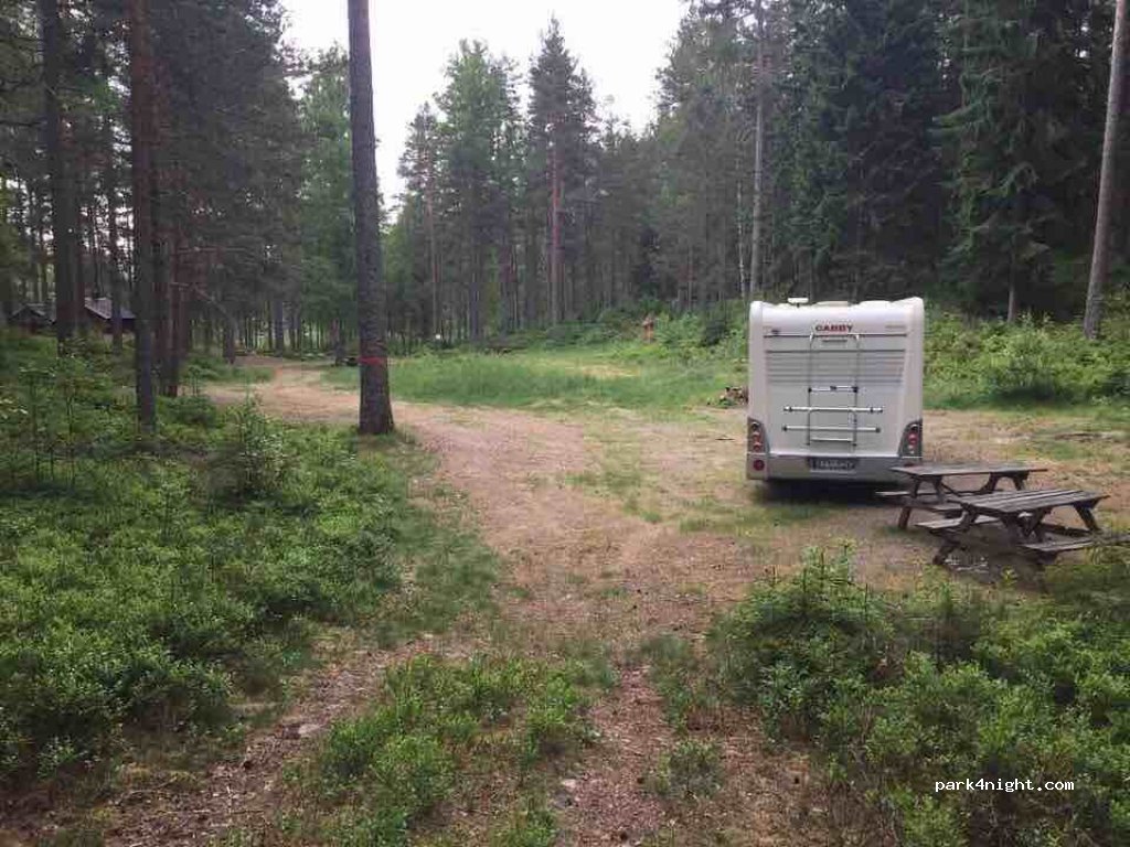 (771 90) Ludvika - Unnamed Road — foto