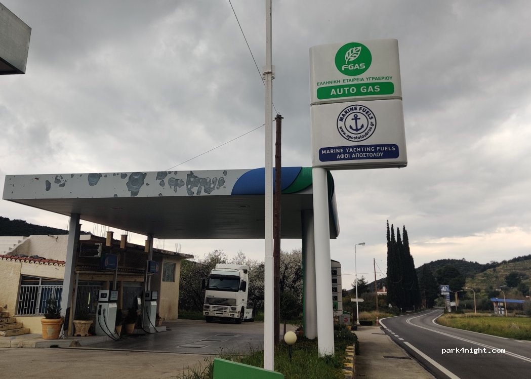 (213 00) Fourni - Eparchiaki Odos Ligourio - Porto Cheli — foto