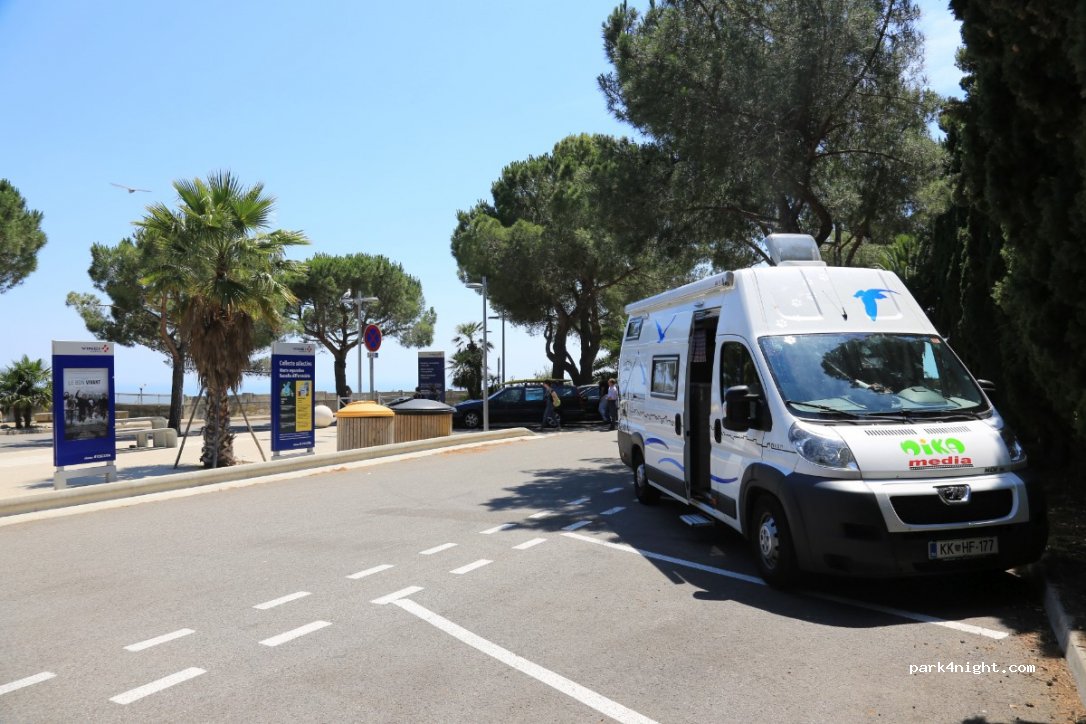 (06240) Beausoleil - La Provençale — foto
