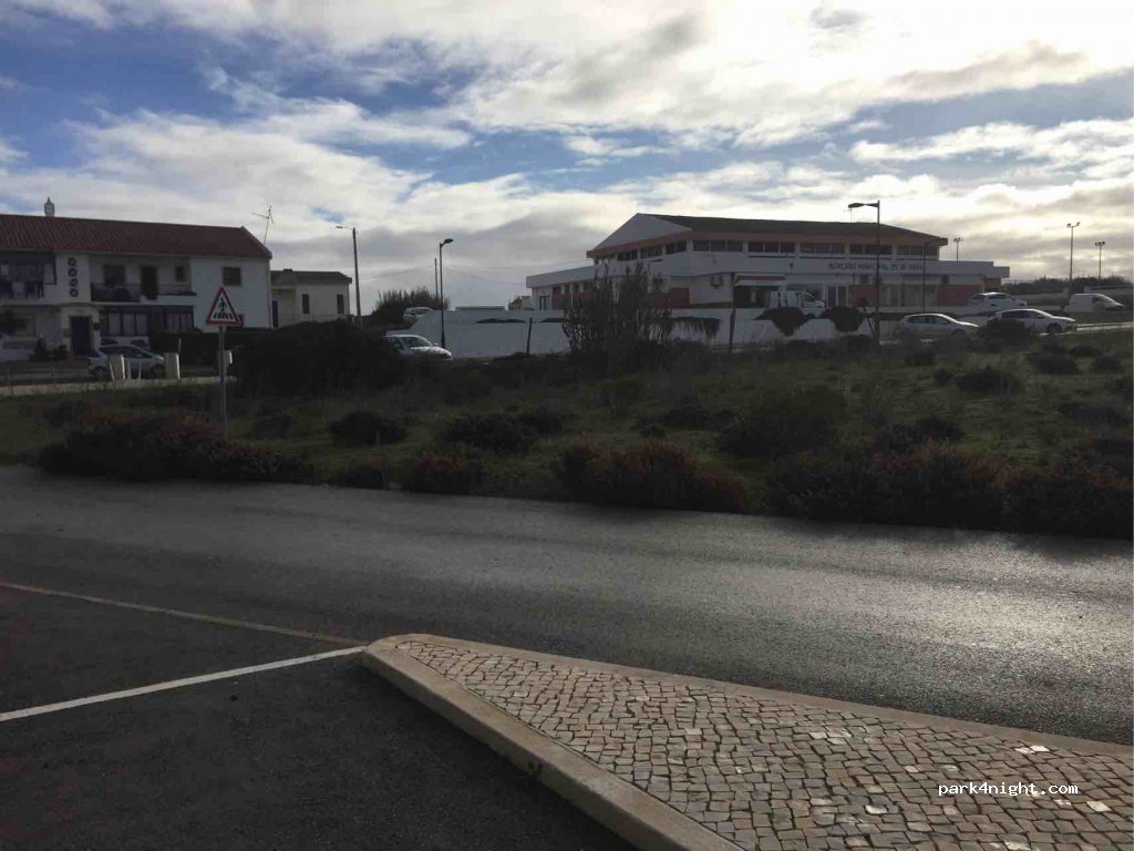 (8650-372) Sagres - A Rua do Mercado — foto 2