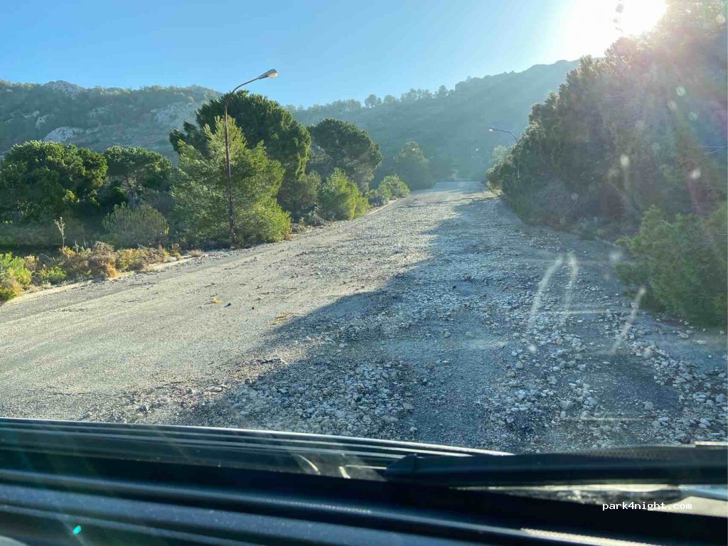 (03400) Villena - 179 Urbanización Penarrubia — foto 2