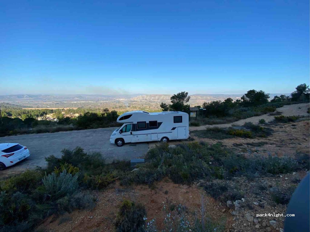 (03400) Villena - 179 Urbanización Penarrubia — foto 3