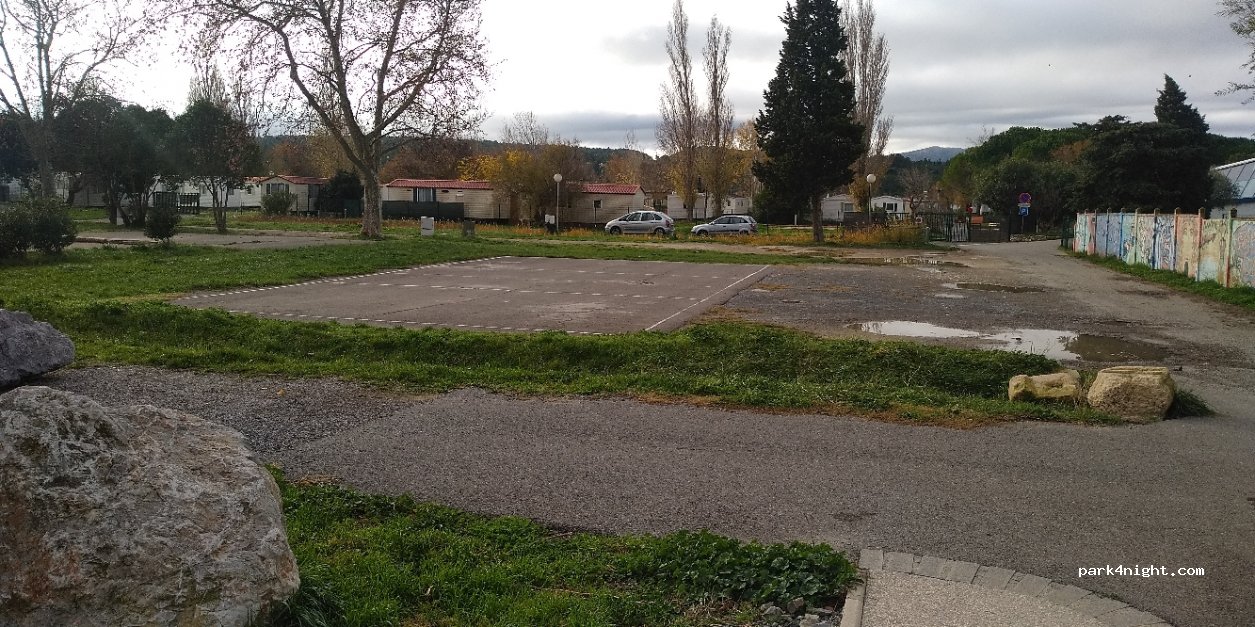 (11130) Sigean - 52 Avenue de Perpignan — foto