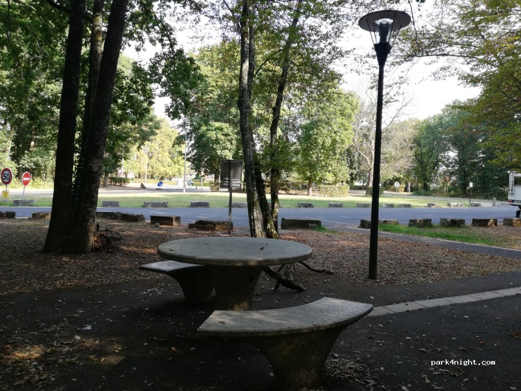 (36600) Valençay - 39 Avenue de la Résistance — foto 3
