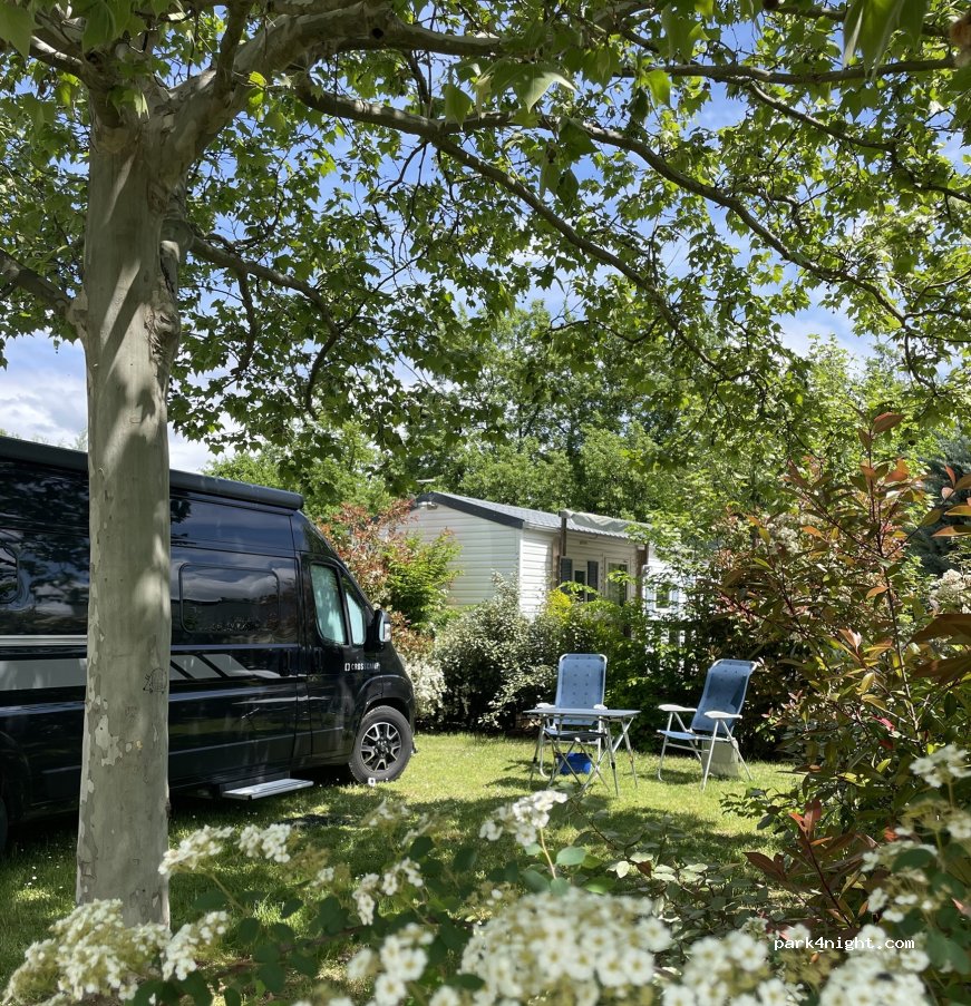 Camping Ushuaïa Villages Les Myotis — foto