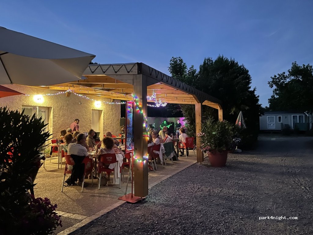 Camping Ushuaïa Villages Les Myotis — foto 3