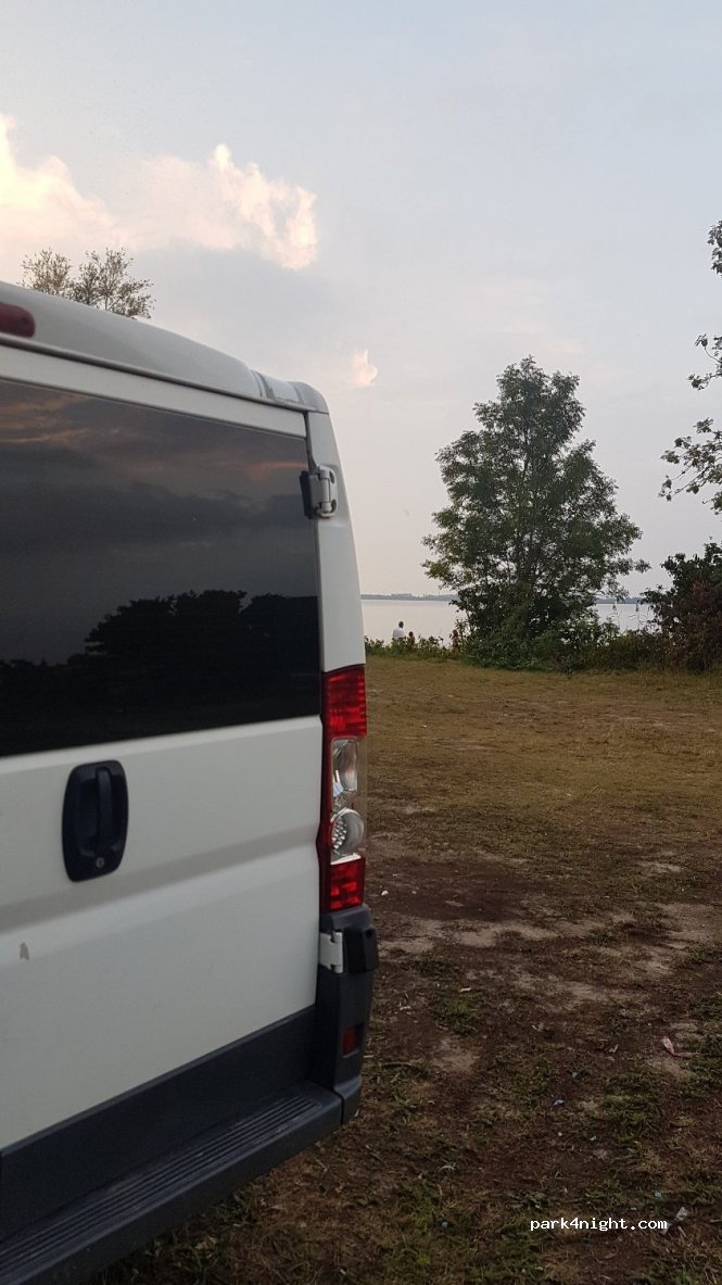 (1353 CT) Almere - 2 Surfstrand Haven — foto 3