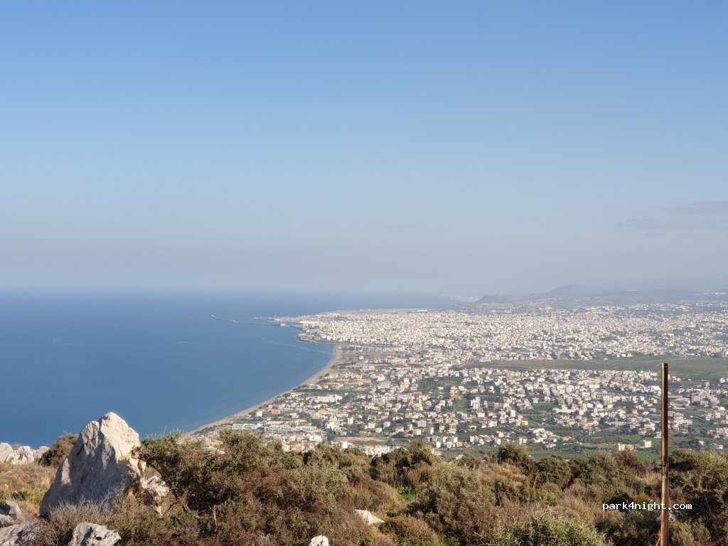(715 00) Gazi - Unnamed Road — foto 2