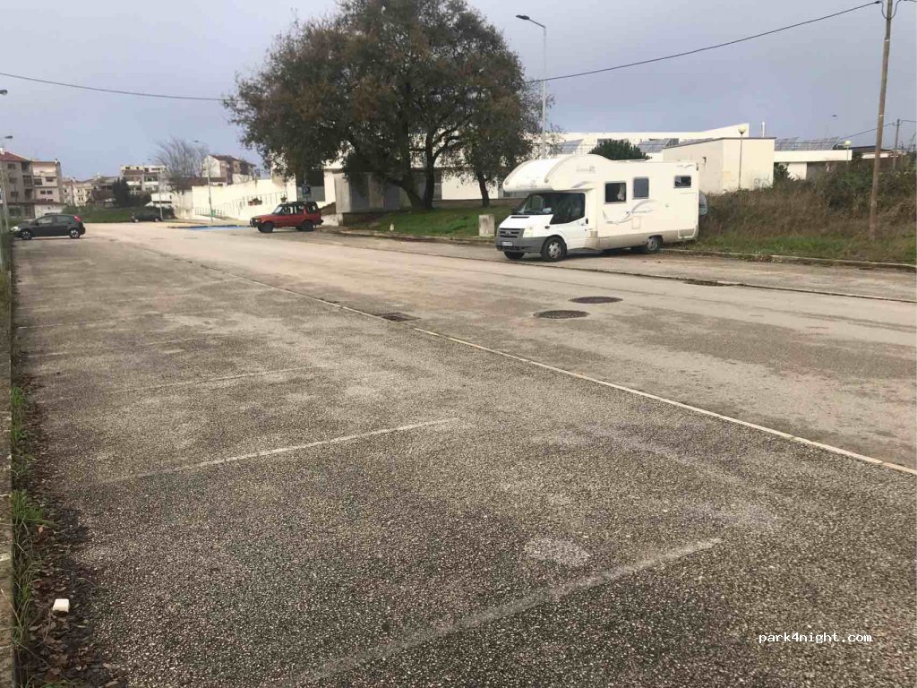 (2475-150) Benedita - 207 Rua da Fábrica da Sola — foto