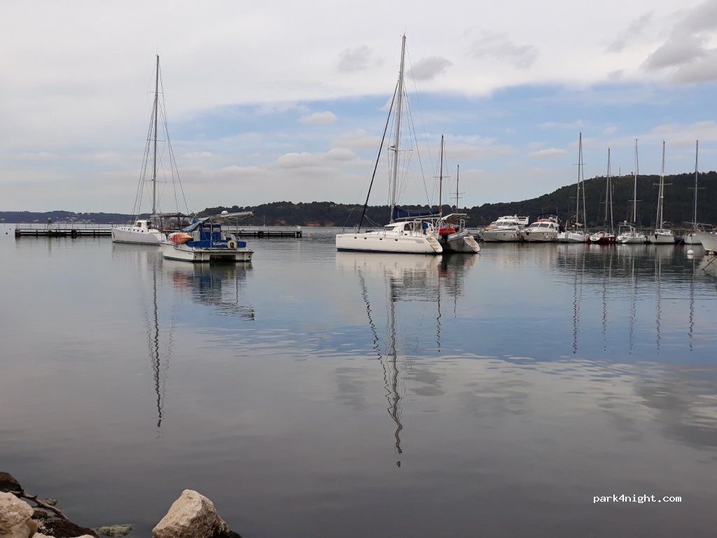 (13250) Saint-Chamas - 39 Avenue Marx Dormoy — foto 3
