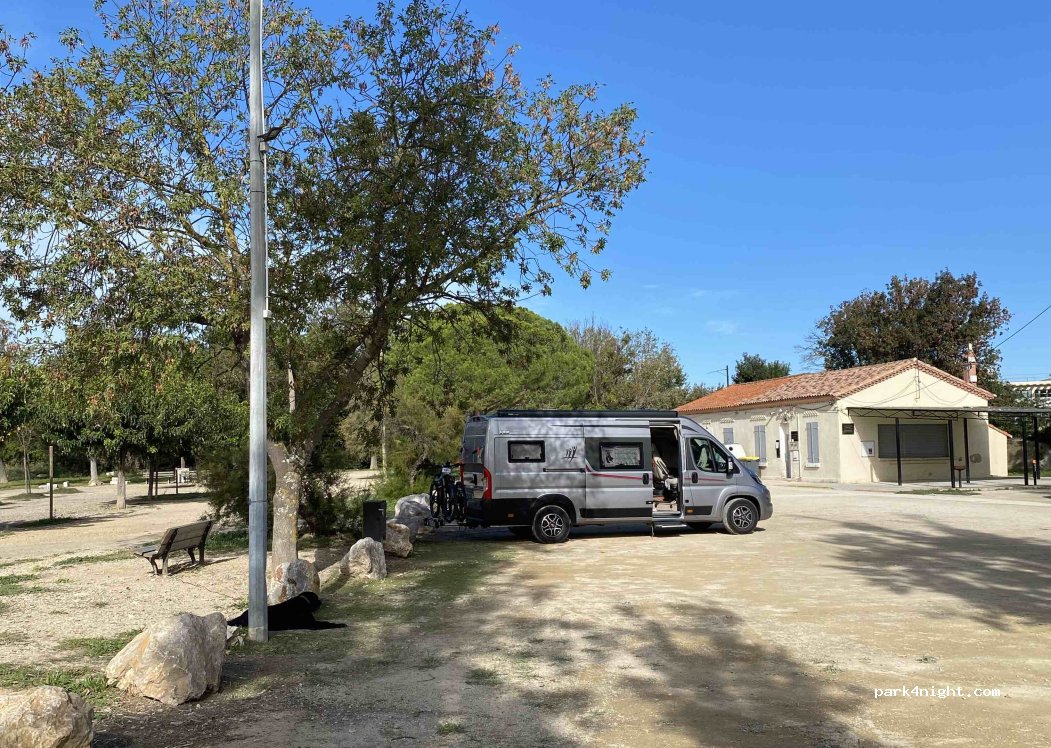 (13250) Saint-Chamas - 39 Avenue Marx Dormoy — foto 5