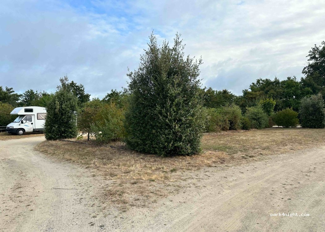 (79200) Gourgé - Unnamed Road — foto 3