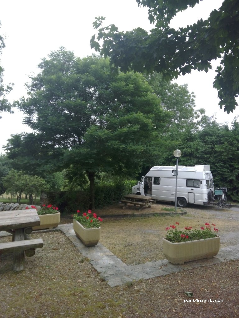 (12240) Castanet - Castanet — foto 3
