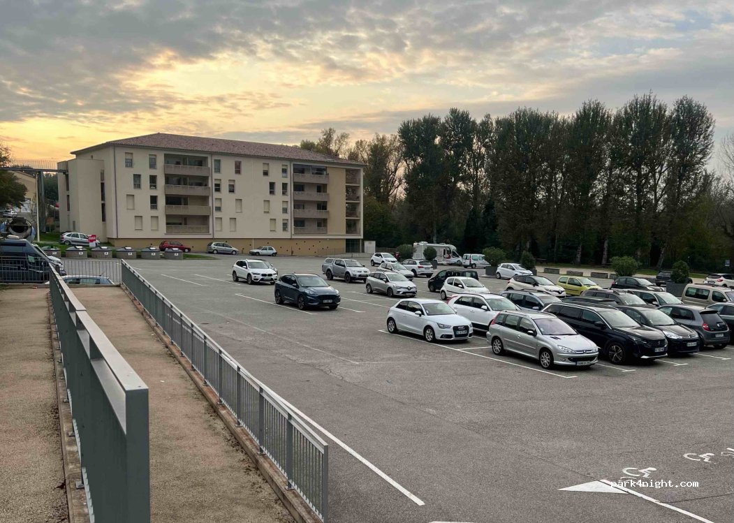 (26300) Châteauneuf-sur-Isère - 16 Avenue de Valence — foto 3