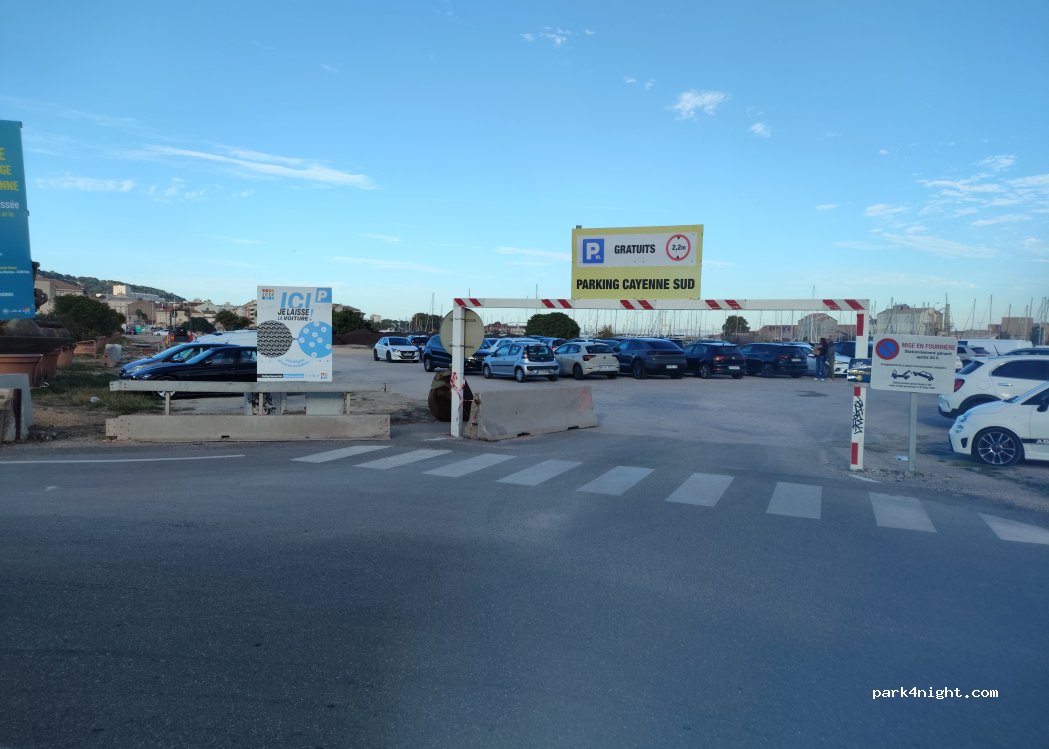 (34200) Sète - 79 Rue des Charbonniers — foto