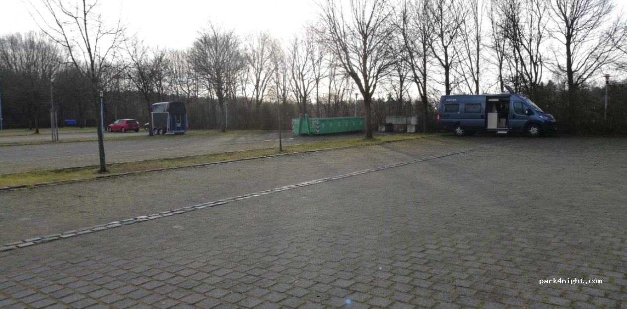 (85570) Markt Schwaben - Bürgermeister-Haller-Weg — foto 2