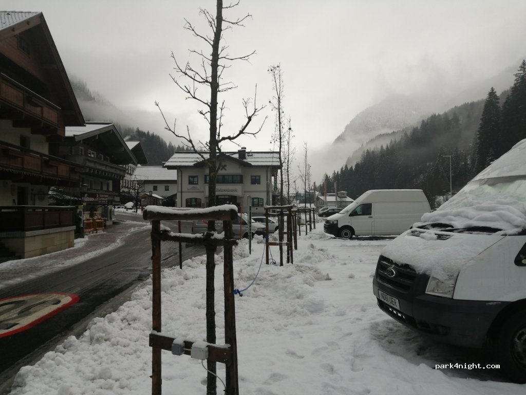 (5752) Viehhofen - 104 Dorfplatz — foto 2