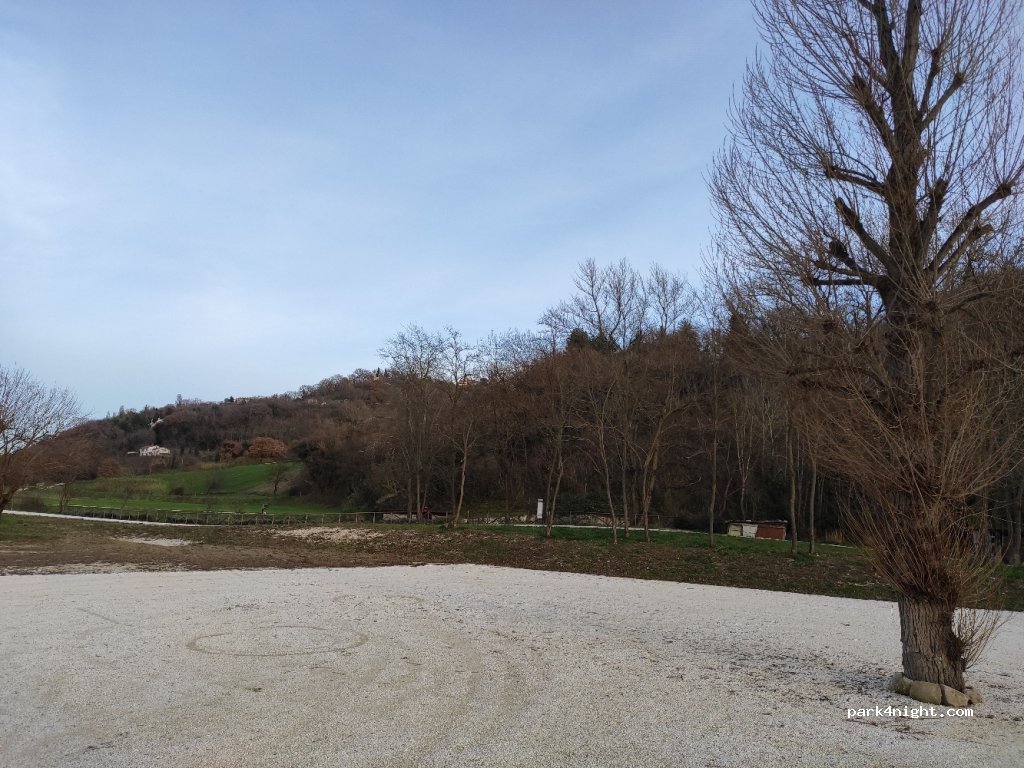(60030) Rosora - Via Fiume — foto