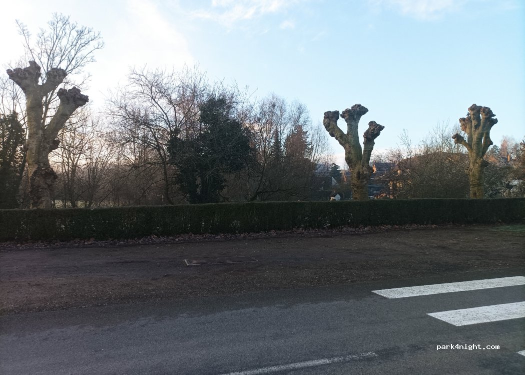 (02800) Vendeuil - 11 Avenue du Stade — foto 3