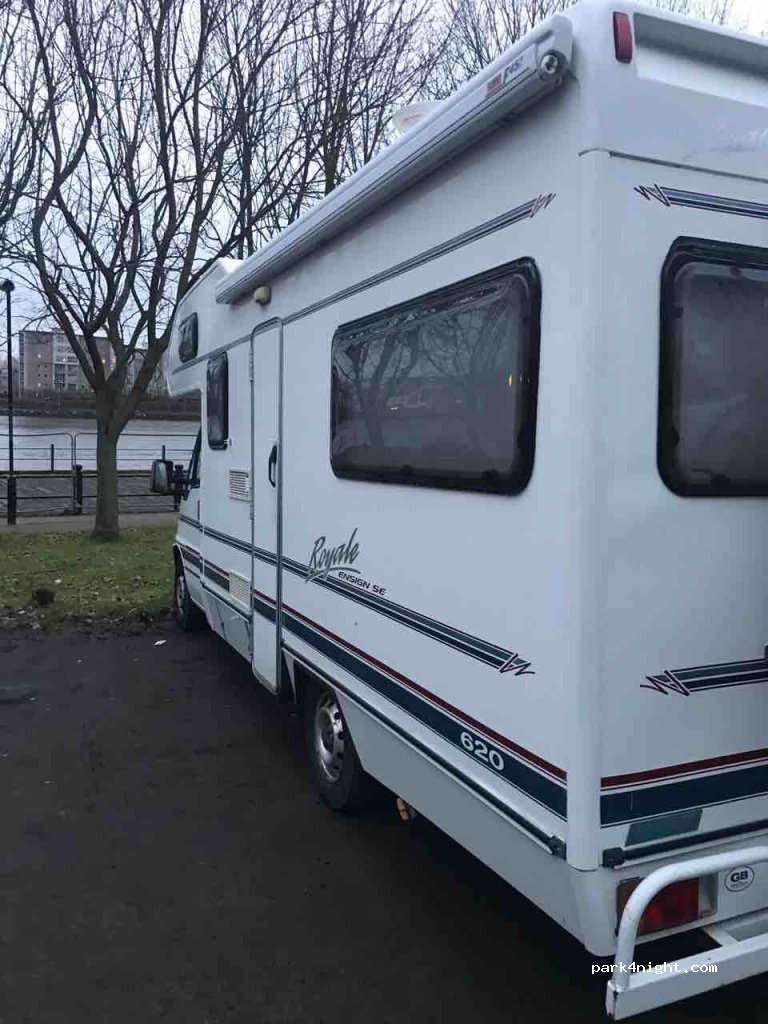 (NE4 7AN) Newcastle - Skinnerburn Rd — foto
