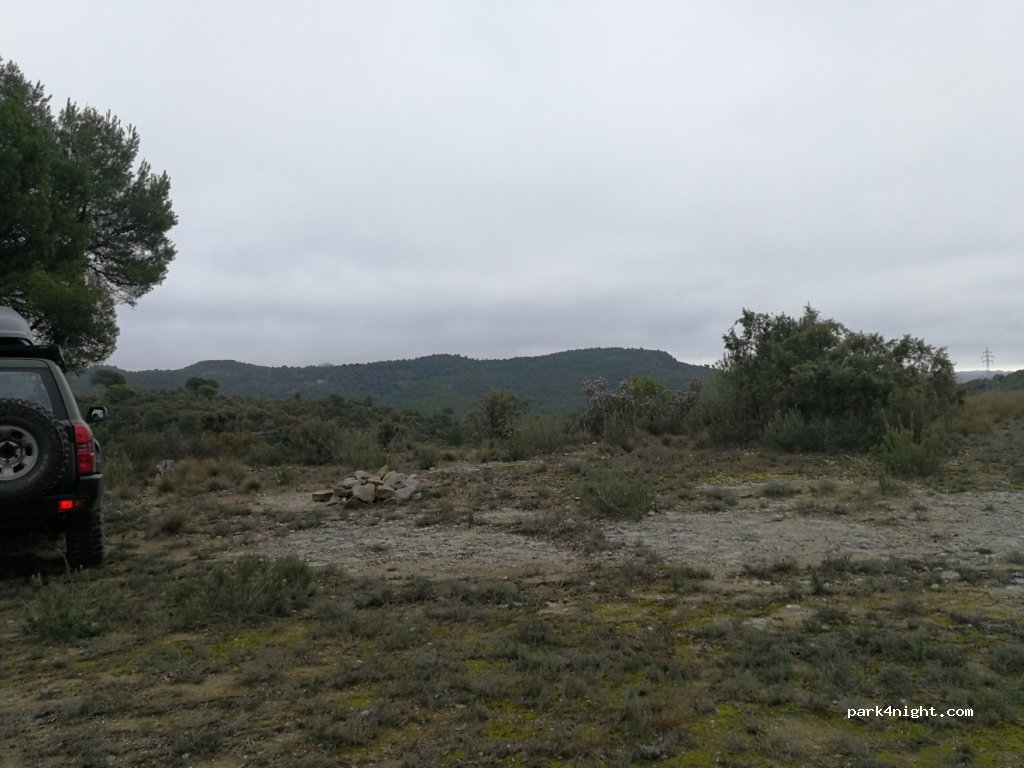 (08296) Sant Vicenç de Castellet - Unnamed Road — foto