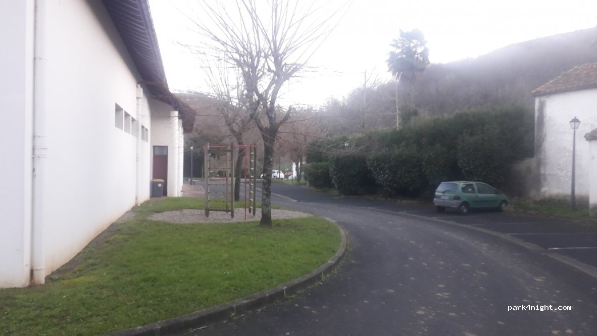 (64250) Louhossoa - — foto