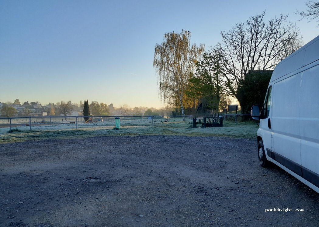 (01390) Civrieux - Route de Lyon — foto