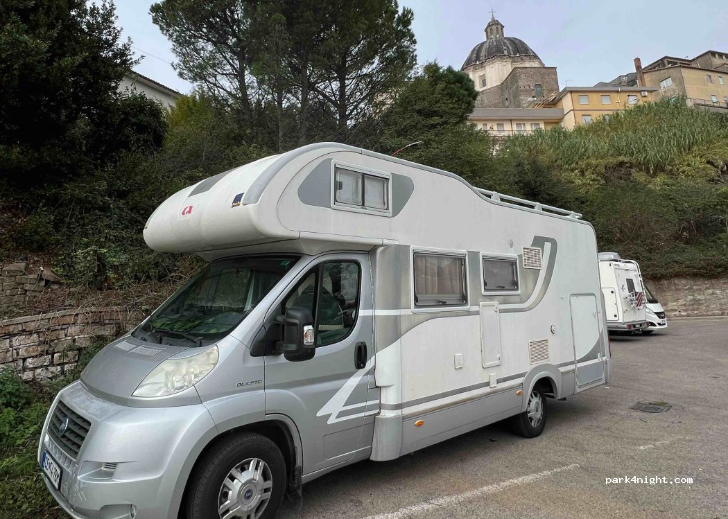 (01027) Montefiascone - 29 Via del Castagno — foto 4