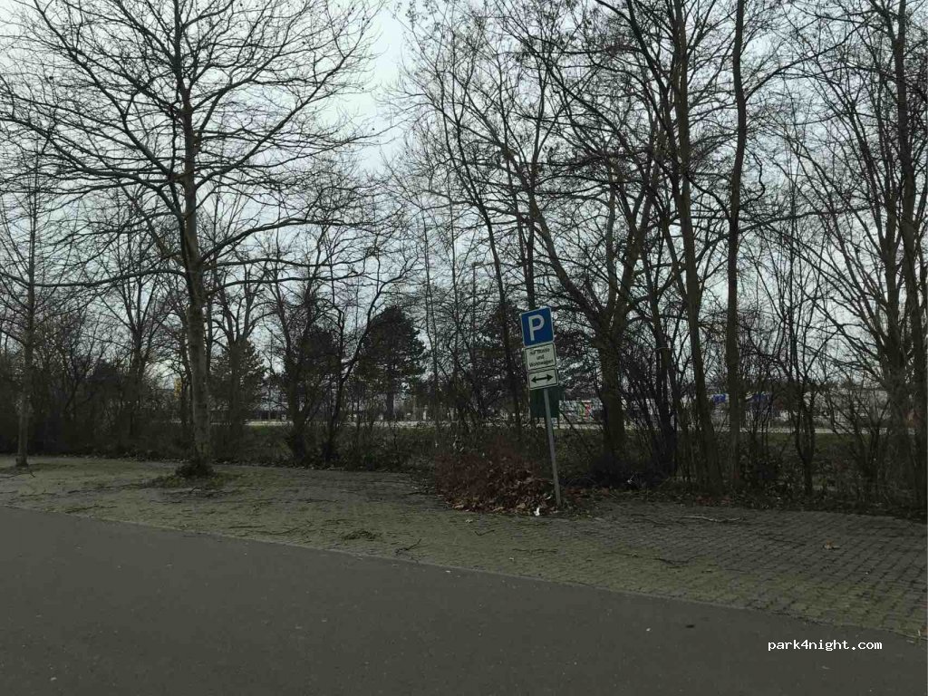 (67454) Haßloch - 1 Ludwig-Gramlich-Straße — foto