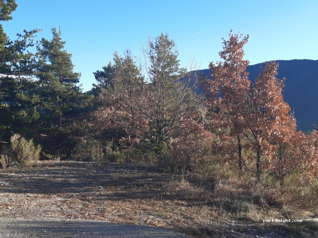 (05400) Veynes - 6513 Chemin de Châteauvieux — foto