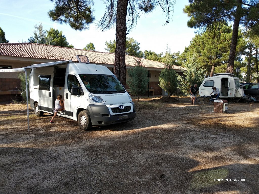 Camping-Restaurante El Cantosal — foto
