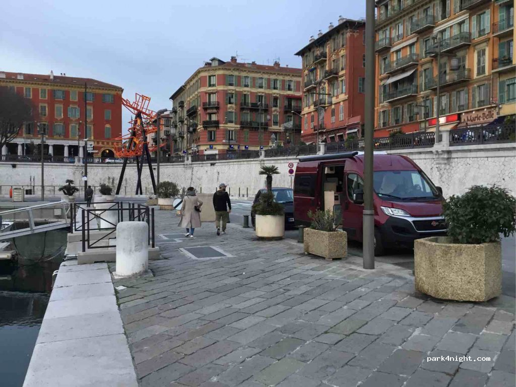(06300) Nice - 6161 Quai des Docks — foto