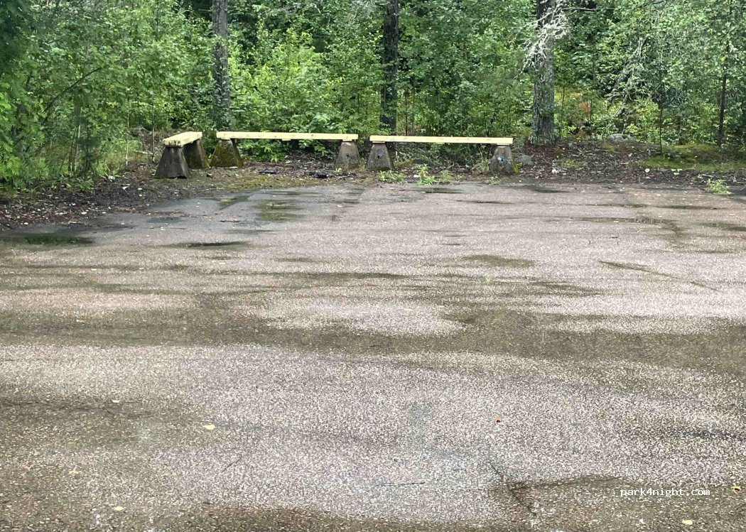 (680 96) Lesjöfors - 92 Bergslagsgatan — foto 3