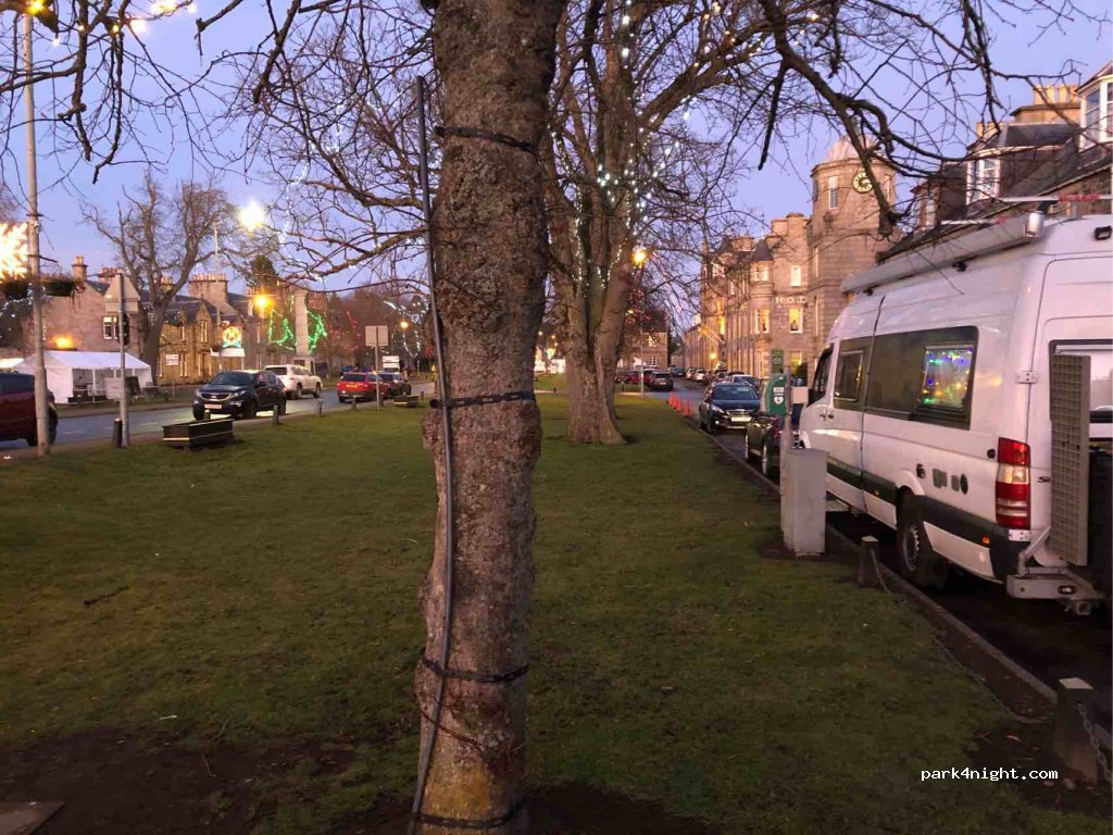 (PH26 3HF) Grantown-on-Spey - 28 The Square — foto 2