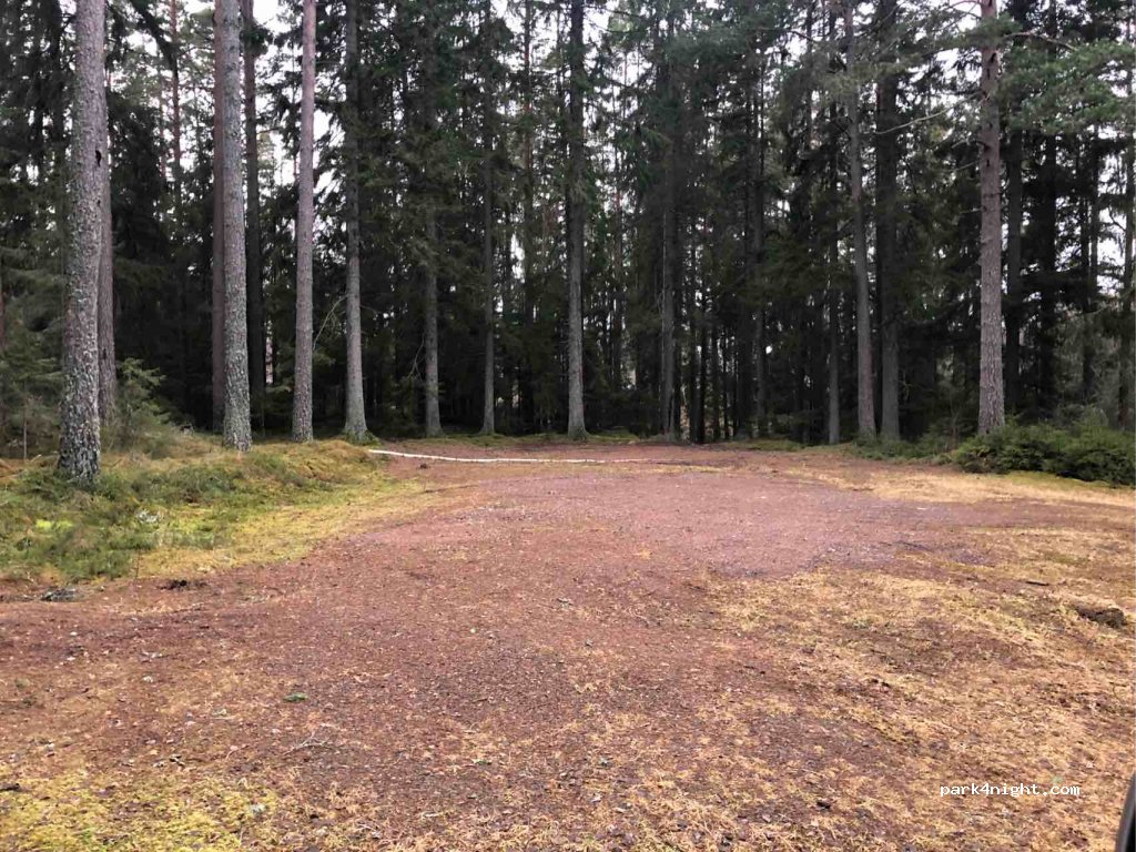 (695 50) Finnerödja - 14 Kronvägen — foto