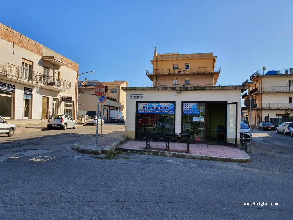 (89048) Siderno - 4 Via Cesare Battisti — foto